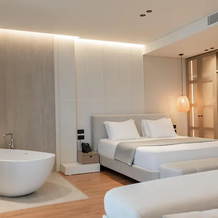 Euro Hotel 4*