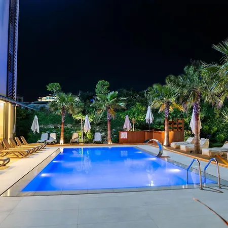 Euro Hotel 4*