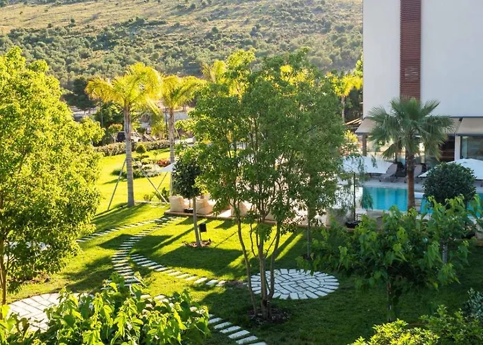 Euro 4* Εξαμίλιο