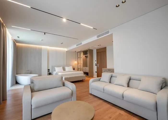 Euro Ξενοδοχείο Εξαμίλιο